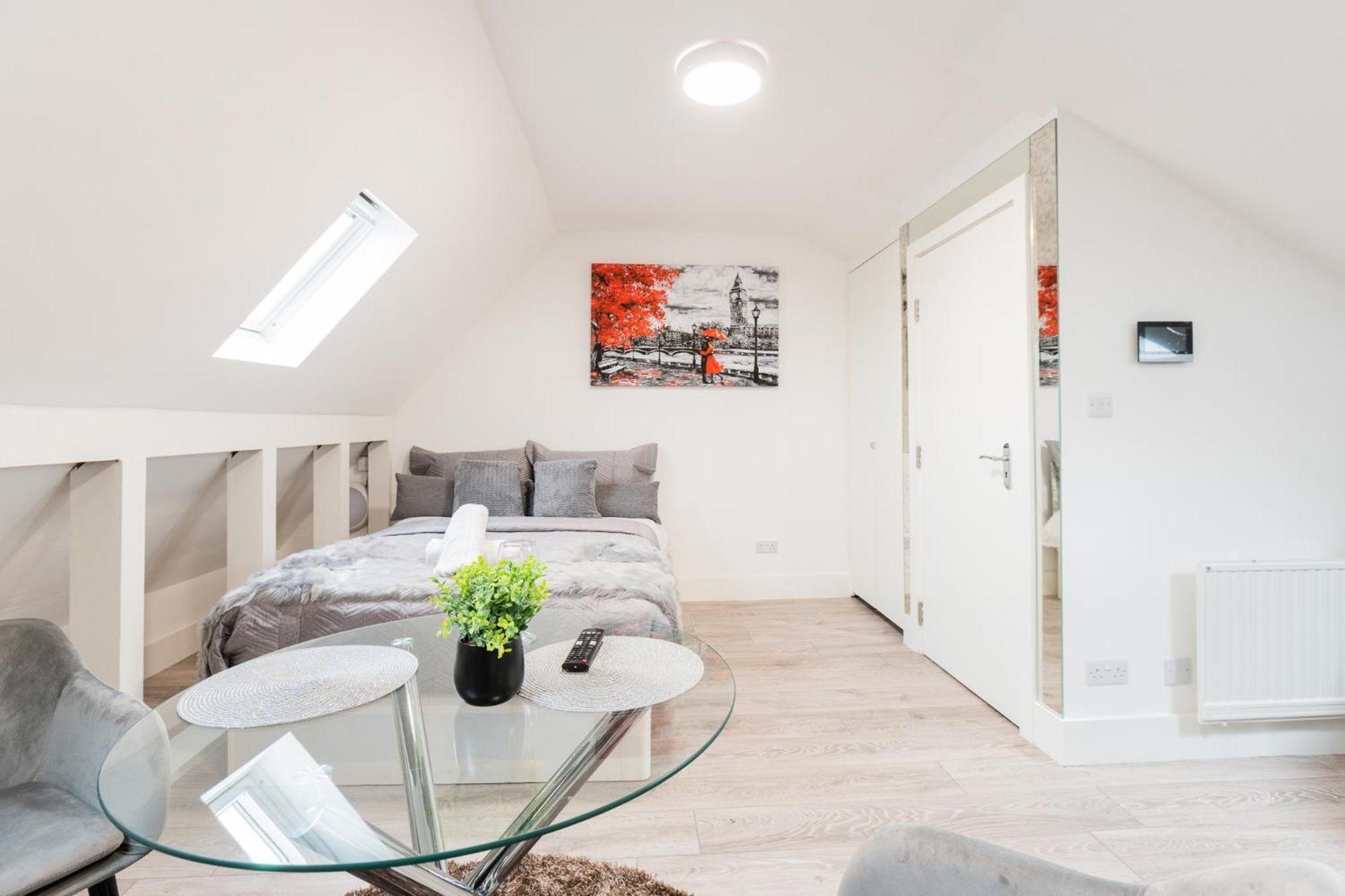 Spacious And Modern Studio In London G ภายนอก รูปภาพ