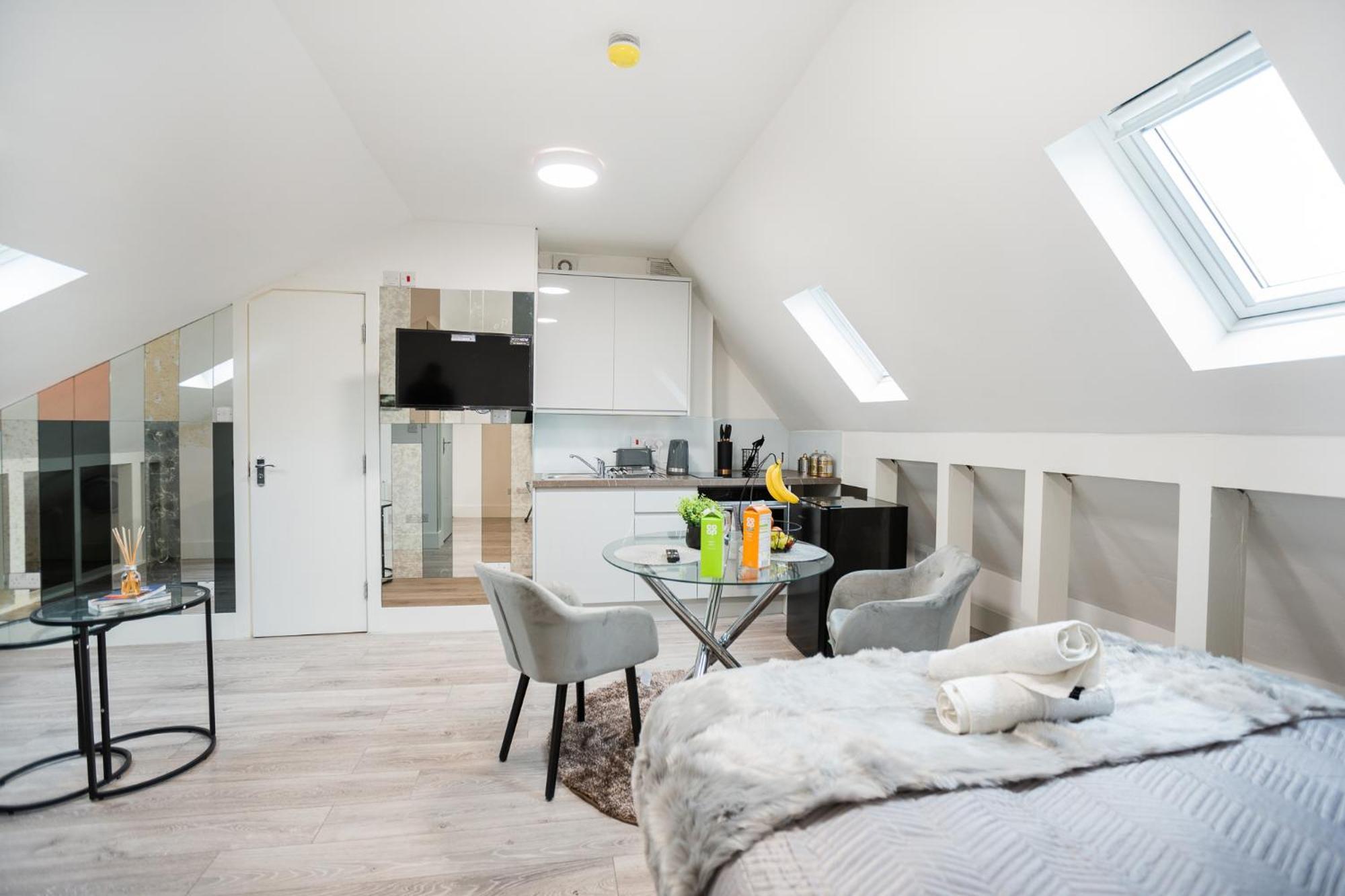 Spacious And Modern Studio In London G ภายนอก รูปภาพ