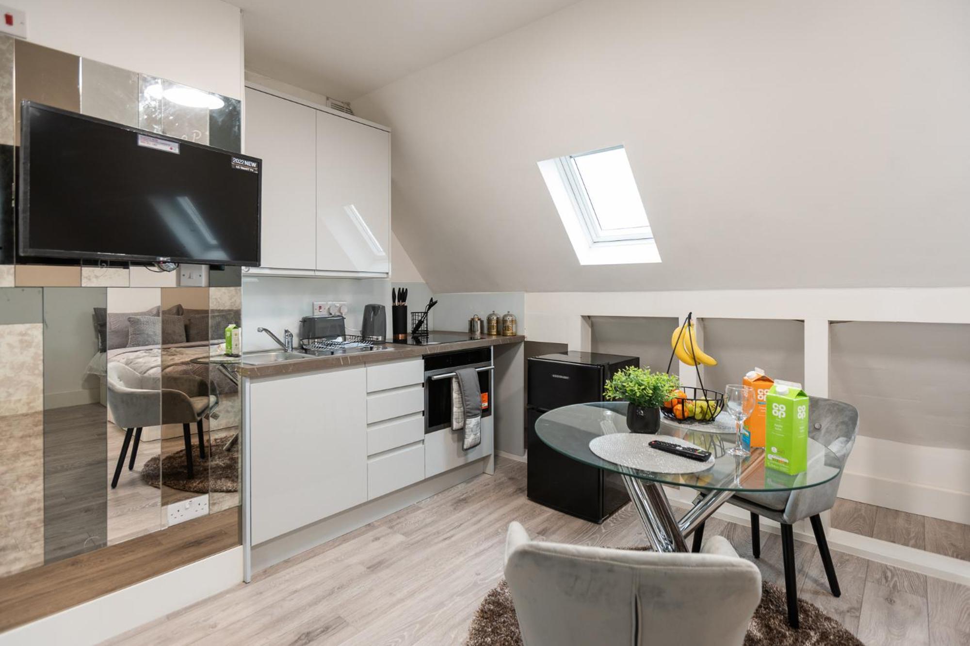 Spacious And Modern Studio In London G ภายนอก รูปภาพ